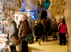 valkenburg-kerstmarkt-fluweelengrot-04